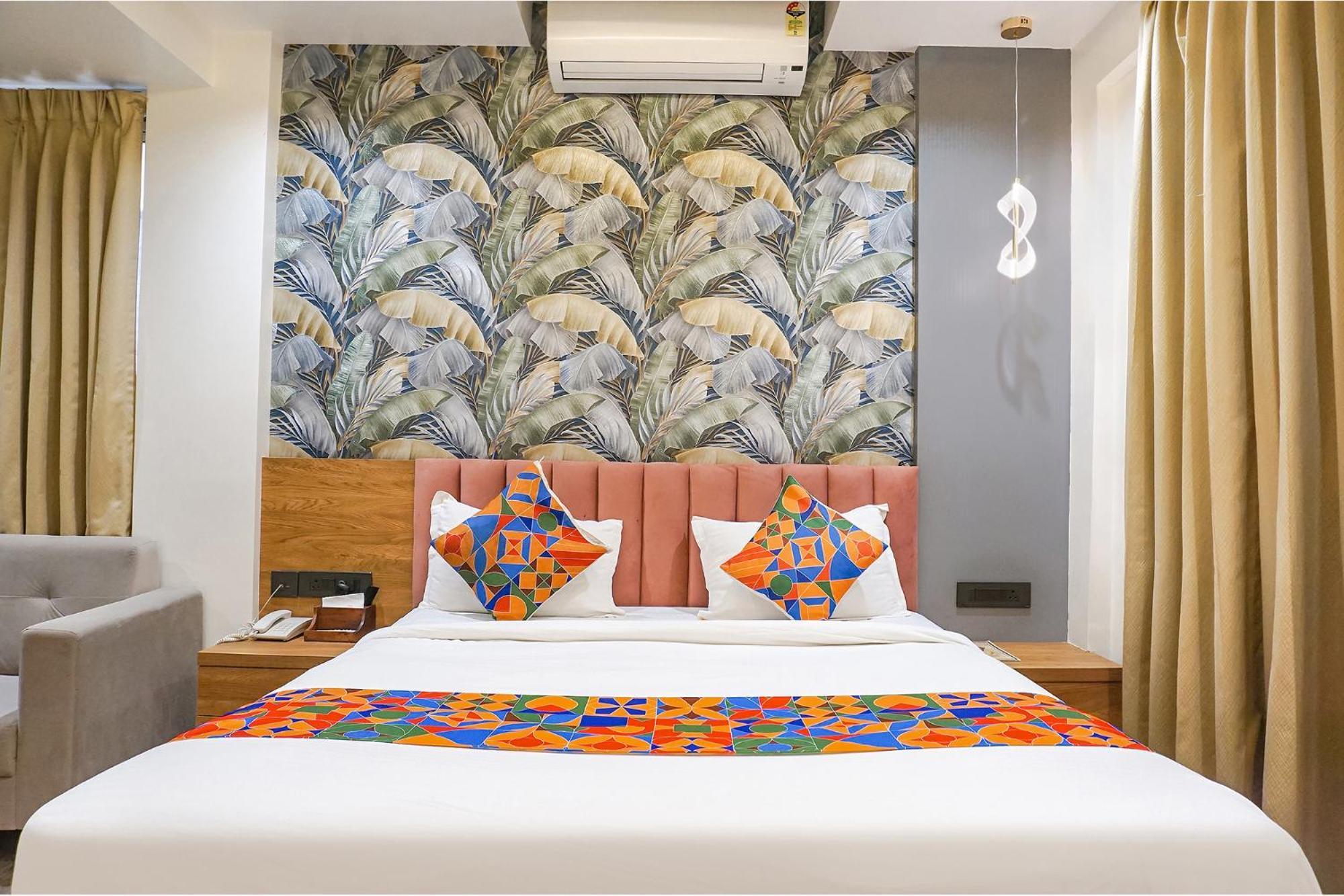 Fabhotel Prime Shourya Residency - Nr Maharshi Karve Museum Pune Exterior photo